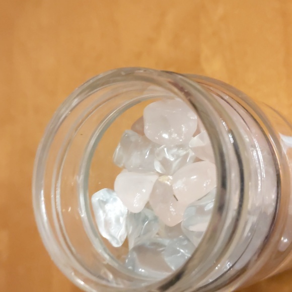 Goddess provisions water bottle with crystal container bottom - Picture 4 of 5